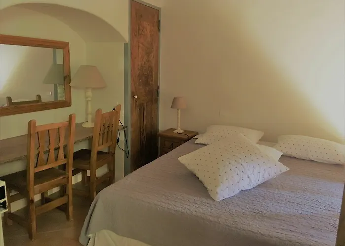 Les Oliviers Hotell *